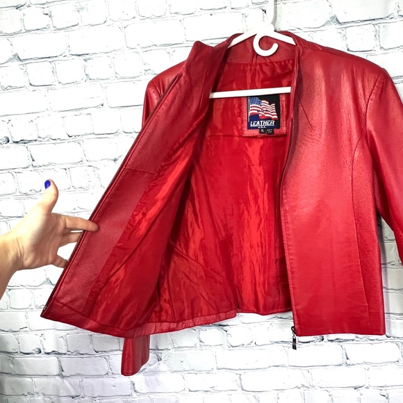 SOLD! NWOT VINTAGE |•USA LEATHER•| Red Leather Moto Jacket - Picture 4 of 11